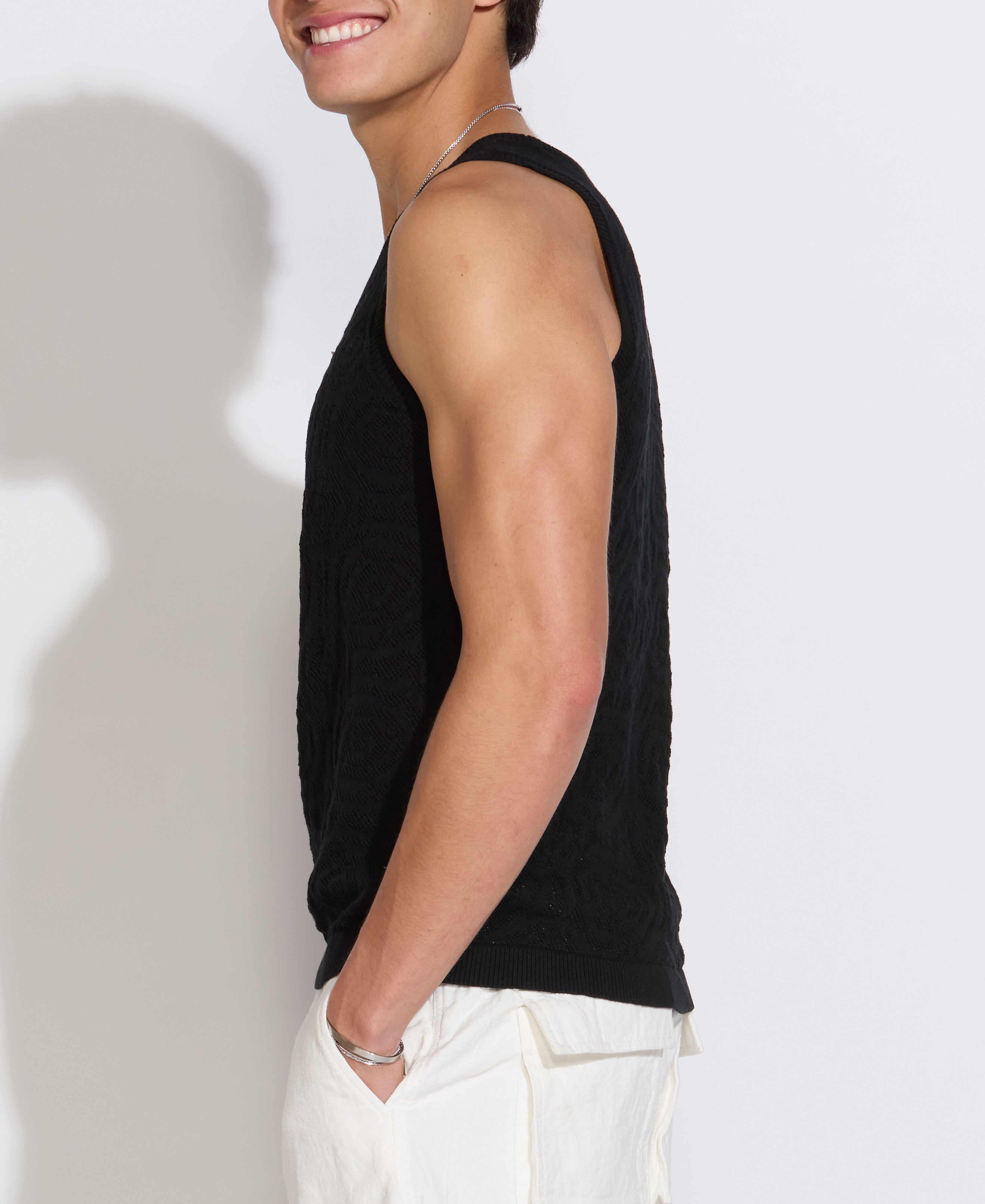 BUYUGO | sweater knit tank top | black