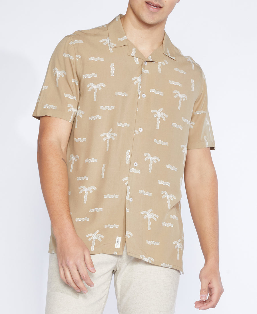 Kona Printed Resort Shirt (Khaki)